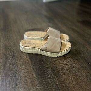 BORN Leather Platform Slide Sandals- size 10